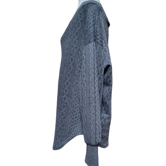 NWOT CABLE TEXTURE SWEATSHIRT - Picture 2 of 8